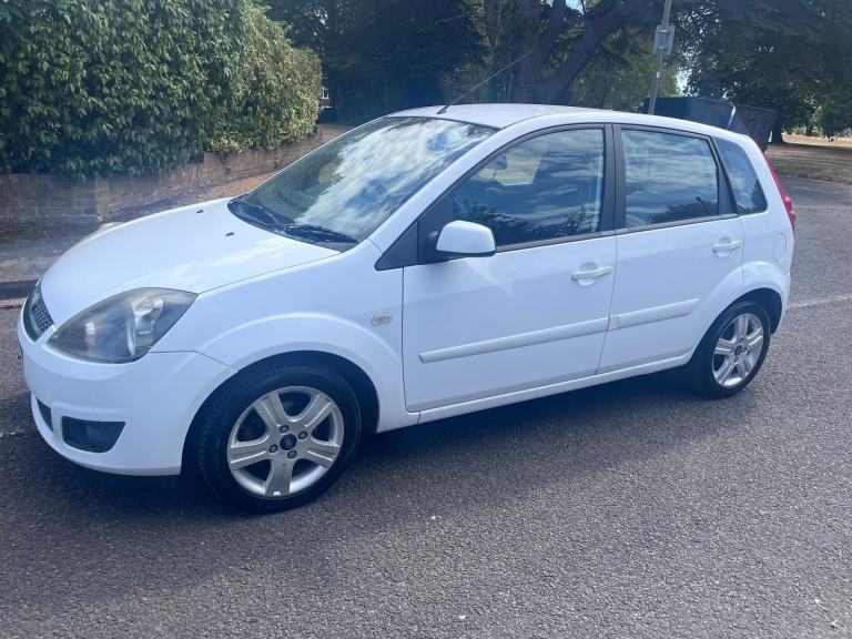 Ford Fiesta 1.2 Zetec Climate ULEZ Comp