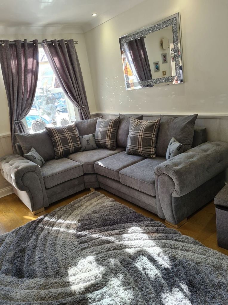 Brand new Verona corner & 3+2 Quality sofas & Free delivery 🚚