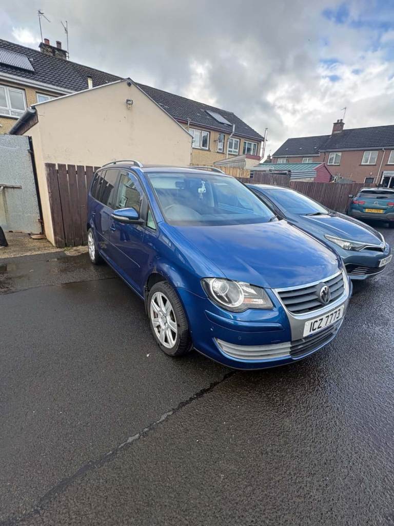 VW Touran 1.9tdi 7 seater or 5 seater with big boot space. As good as small van with all seats down.