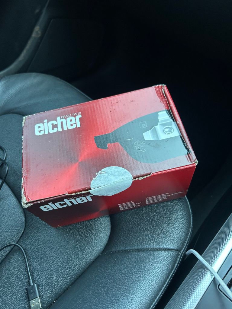 Audi, A4, Saloon, 2012, Manual, 1968 (cc), 4 doors