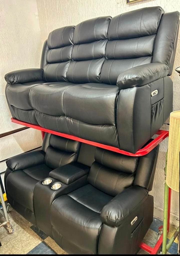 Black leather Power Recliner 3+2 Seater Sofa Set New free local delivery 