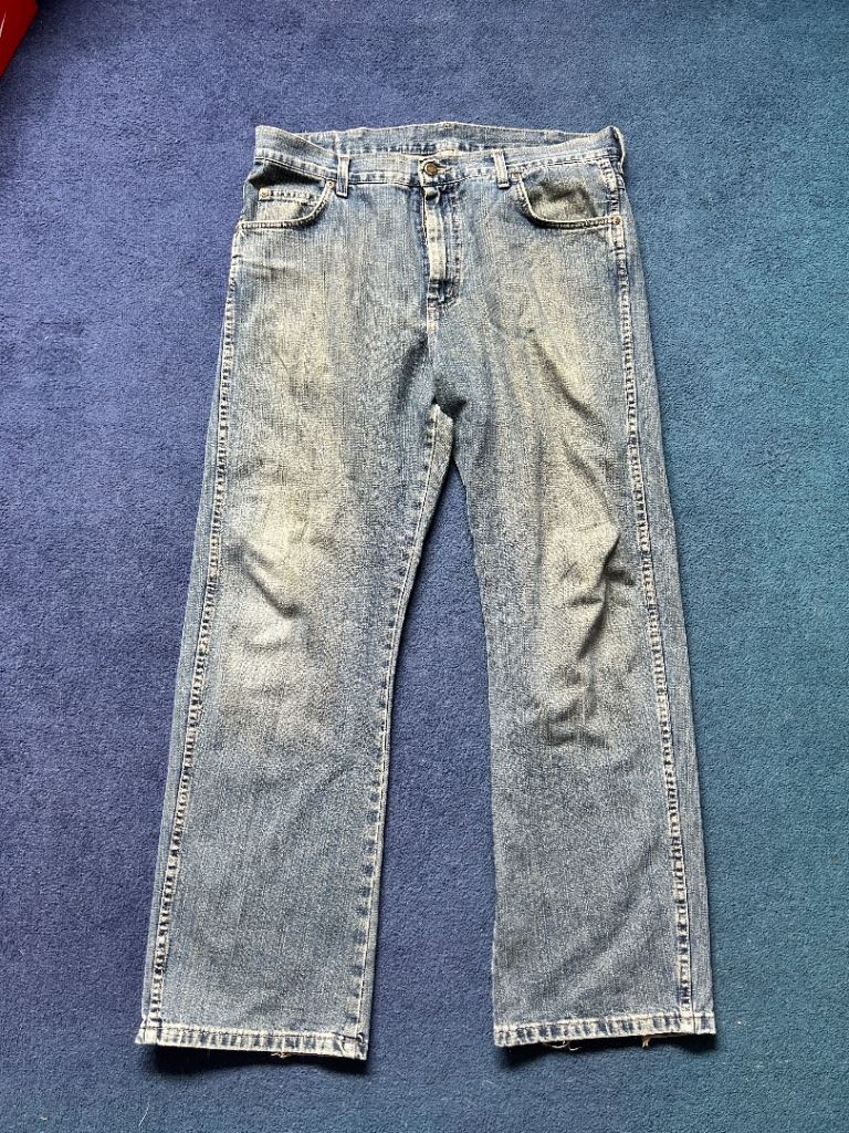 Wrangler Jeans Men’s W34 L30 Blue Wash Regular Fit Stretch Denim Jeans