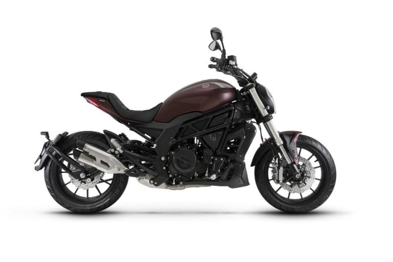 2026 Benelli 502 CRUISER