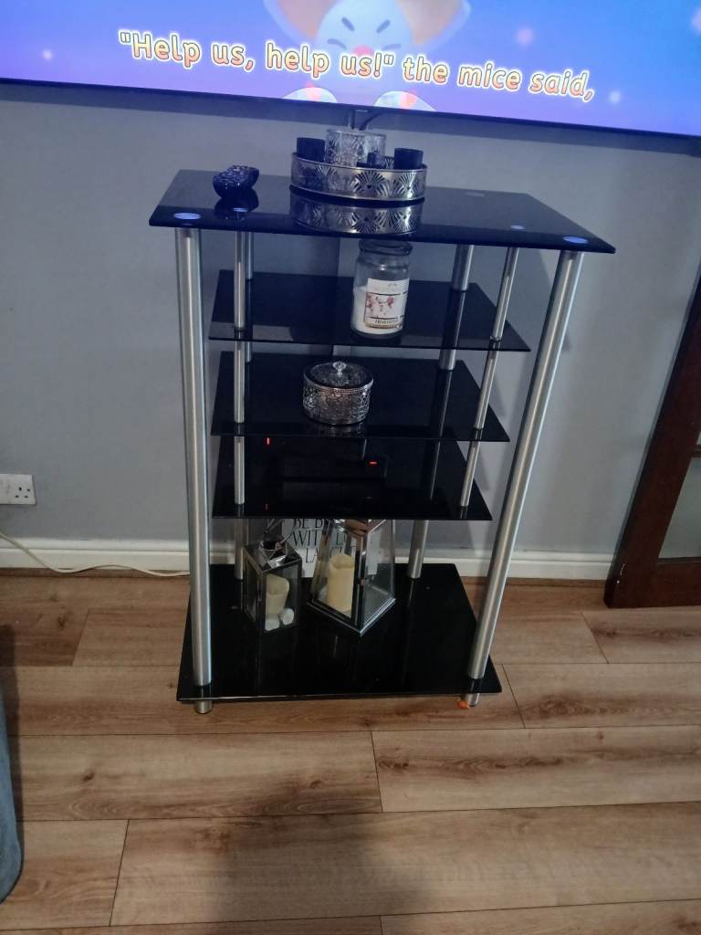 Tv stand