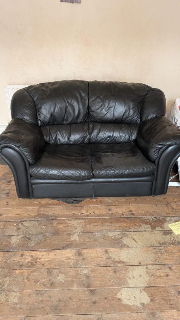 Sofa black leather 