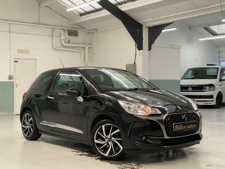 2018 DS DS 3 1.2 PureTech Connected Chic Hatchback 3dr Petrol Manual Euro 6 (82