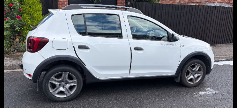 Dacia, SANDERO STEPWAY, Laureate Hatchback, 2017, Manual, 898 (cc), 5 doors
