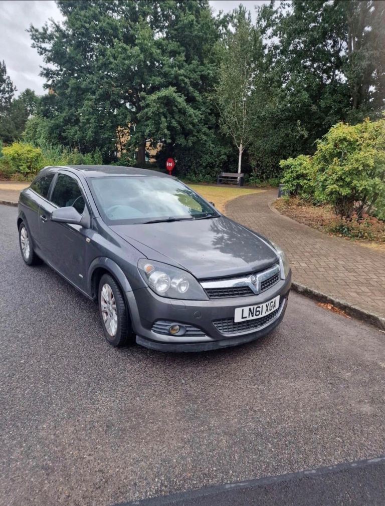 Vauxhall, ASTRA, Hatchback, 2011, Manual, 1598 (cc), 3 doors