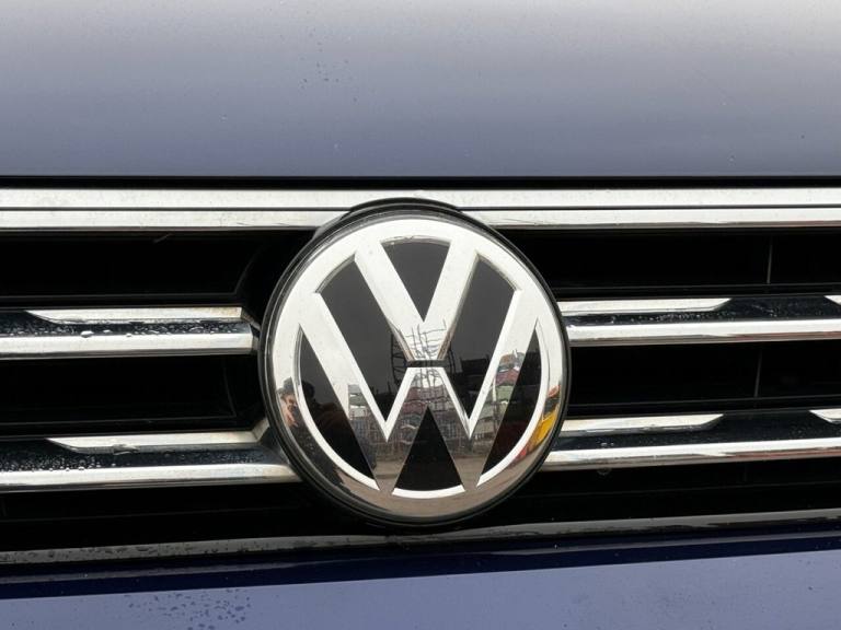 2017 Volkswagen Tiguan 2.0 TDi 150 SEL 5dr ESTATE DIESEL Manual