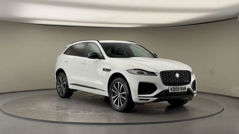 2024 Jaguar F-Pace 2.0 D200 MHEV R-Dynamic SE Black SUV 5dr Diesel Auto AWD Euro 6 (s/s) (204  SU...