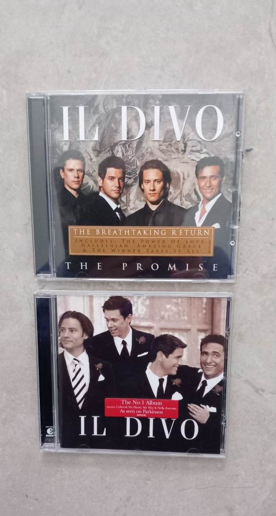 2 Il Divo Cds. 50p each. 