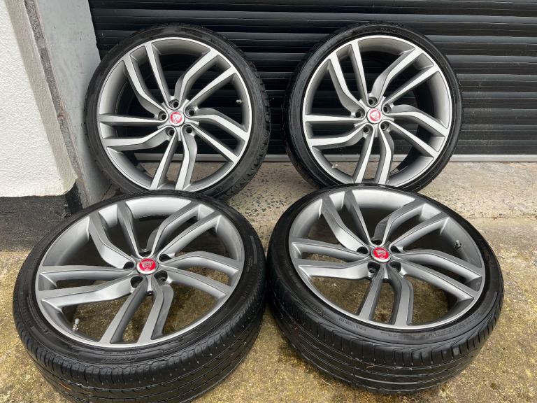 Jaguar 20” Alloy Wheels Labyrinth Style 5x108 Ford Volvo 245/35/20 Tyres