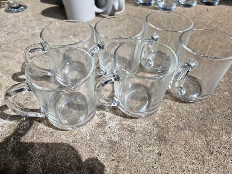 Set of 6 Clear Glass Mugs with Handles – Good Condition