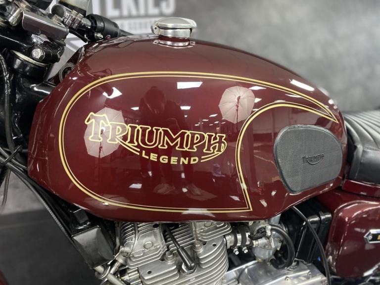 Triumph T160 Legend Les Williams or LP Williams Genuine Bike