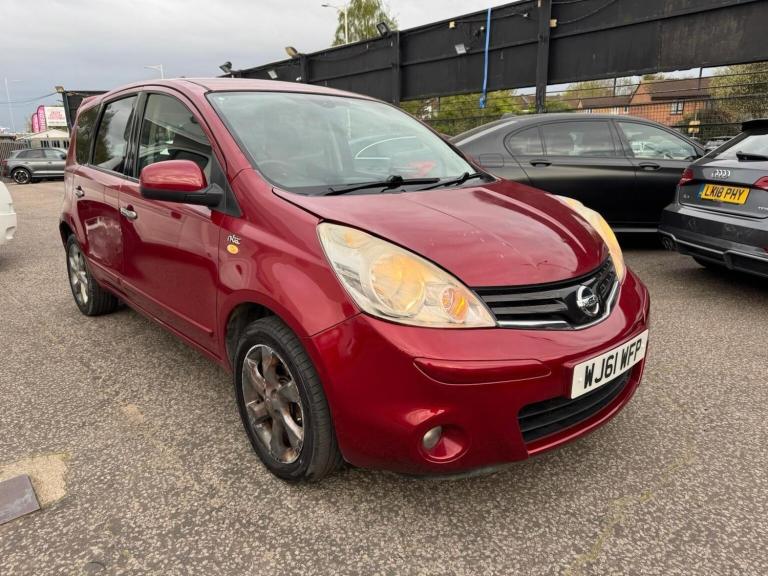 NISSAN NOTE 1.6 16V n-tec Auto Euro 5 5dr 2011