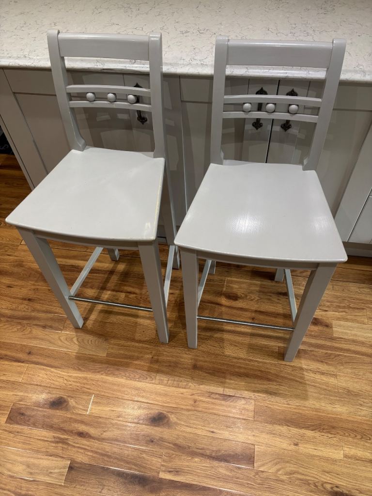 2 Neptune Suffolk Bar Stools (Pair) 