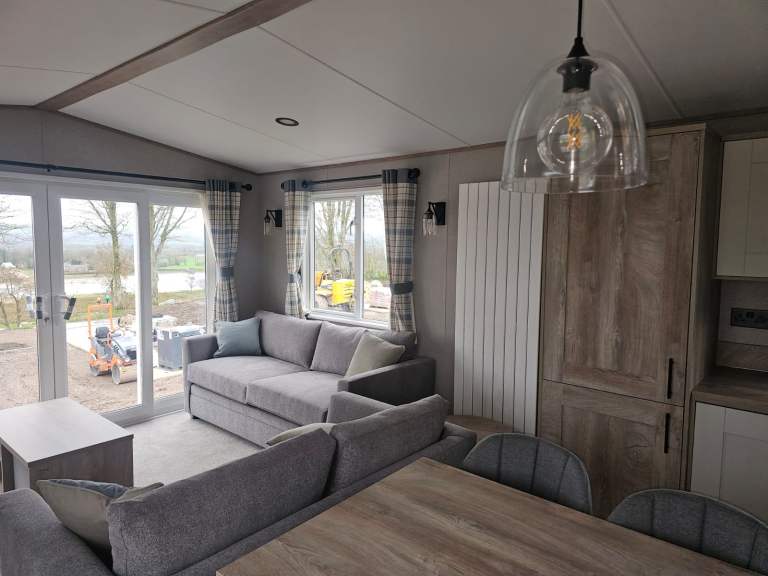 Brand New 3 Bed Caravan For Sale Open For 12 Months! 
