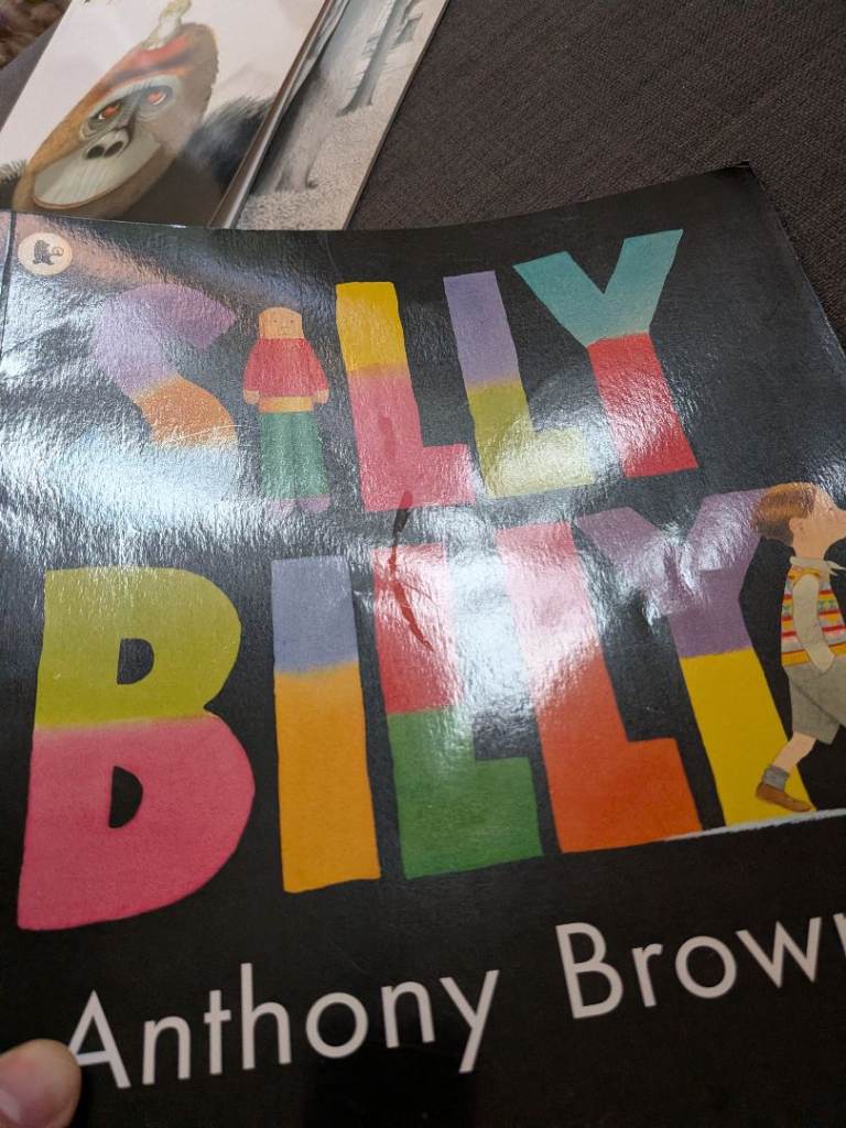 Bundle of 5 Anthony Browne children's books