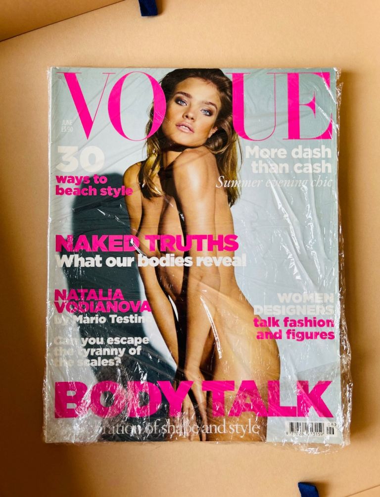 VOGUE MAGAZINE, FABULOUS ISSUE.