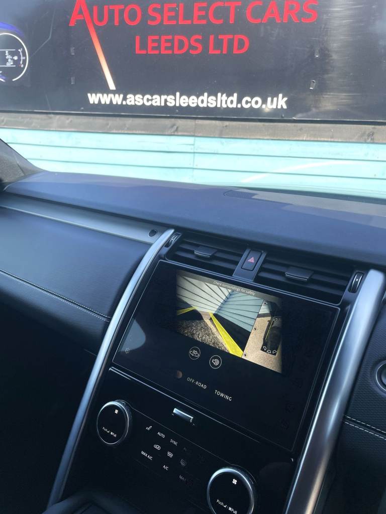 2022 Land Rover Discovery 3.0 D300 MHEV R-Dynamic SE SUV 5dr Diesel Auto 4WD Euro 6 (s/s) (300 ps...