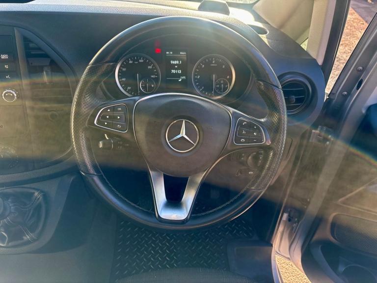 2020 Mercedes-Benz Vito 110CDI Progressive Van PANEL VAN Diesel Manual