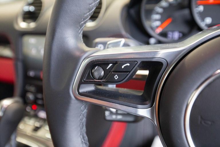 2024 Porsche Cayman 2.0 Style Edition 2dr PDK COUPE PETROL Automatic