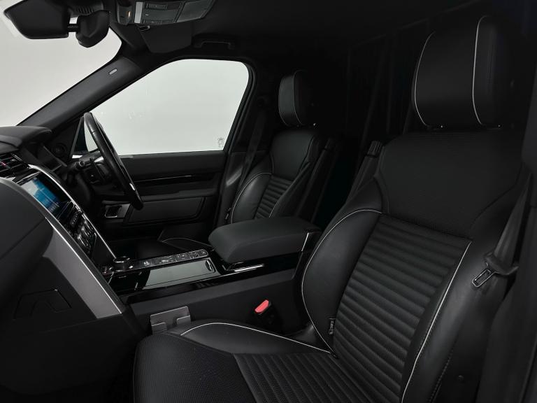 2018 Land Rover Discovery HSE Commercial 3.0 TDV6 Auto ( 258 bhp ) PANEL VAN Diesel Automatic