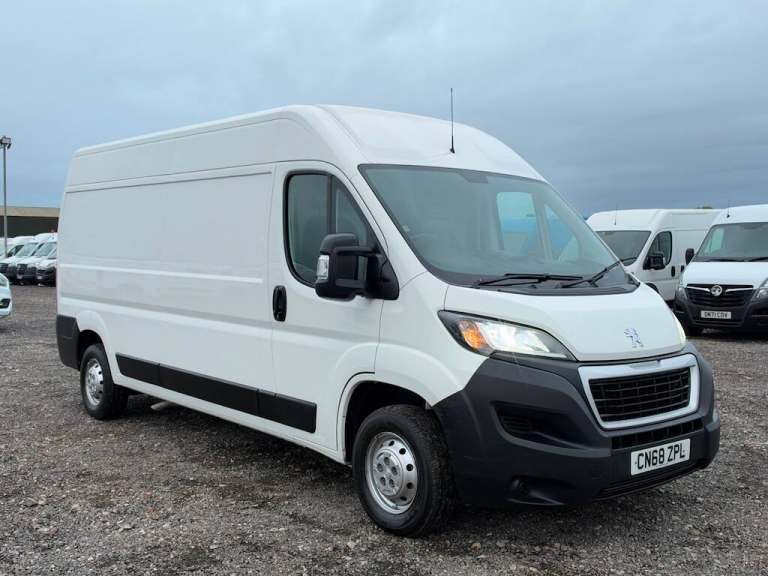 2019 Peugeot Boxer 2.0 BlueHDi H2 Professional Van 130ps PANEL VAN DIESEL Manual