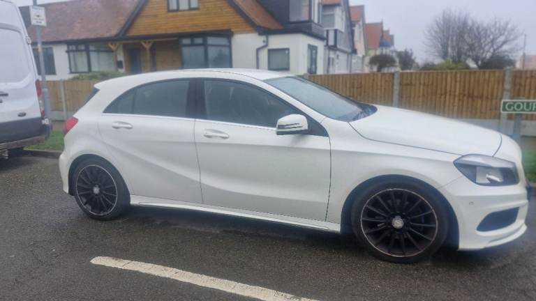 Mercedes-Benz, A CLASS, Hatchback, 2014, Manual, 1796 (cc), 5 doors