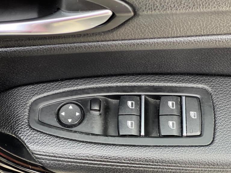 BMW 1 SERIES 2.0 120i GPF M Sport Shadow Edition Auto Euro 6 (s/s) 5dr 2019