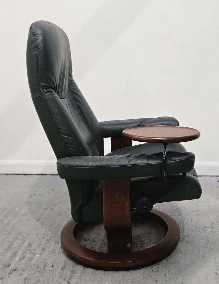 Ekornes Stressless Consul Small Leather Chair and Swing Table Green 1104244