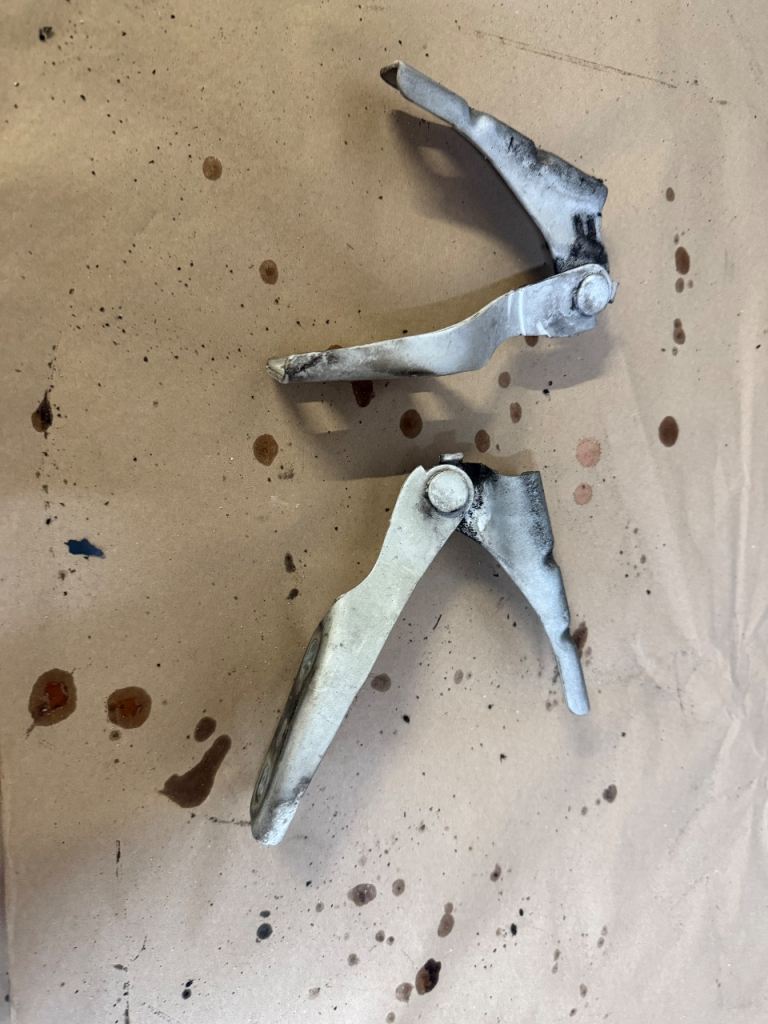 Ford transit mk7 bonnet hinges 