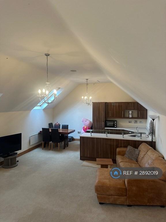 Studio flat in The Coach House, Appleton Thorn, WA4 (#2892019)