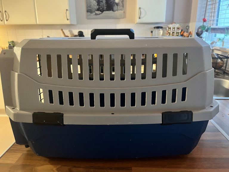 Cat carry basket 