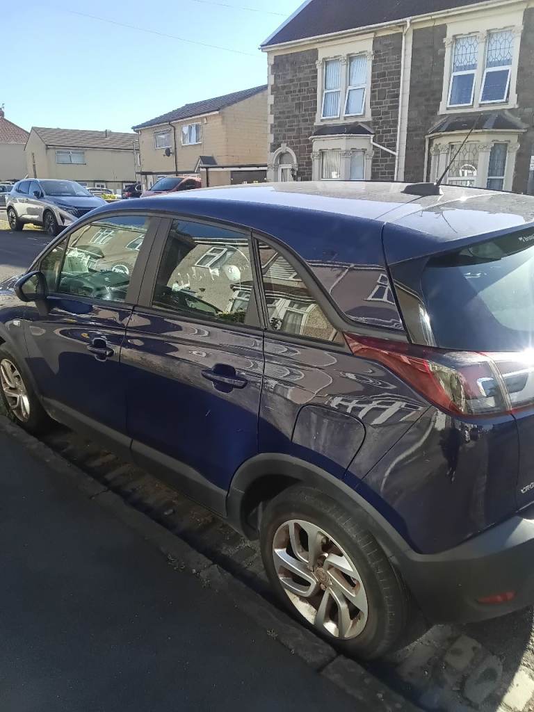 Vauxhall, CROSSLAND X, Hatchback, 2017, Manual, 1199 (cc), 5 doors