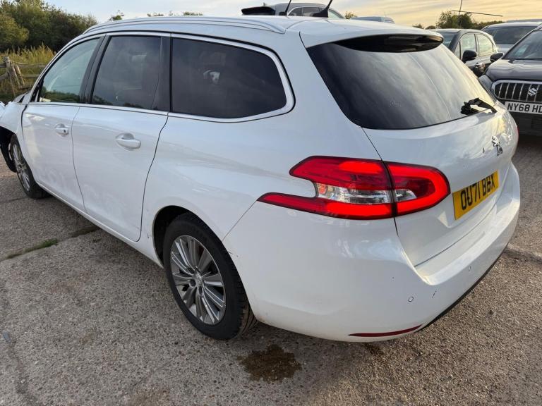 2021 Peugeot 308 1.5 BlueHDi 130 Allure Premium Accident Damaged Repairs Salvage Auto ESTATE Dies...