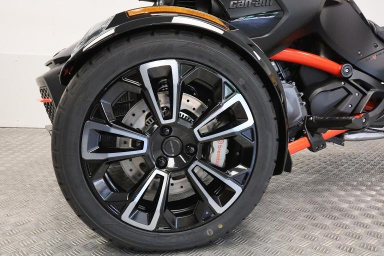 NEW 2025 75 REG CAN-AM SPYDER F3-S SEMI AUTOMATIC TRIKE - GREAT SPEC