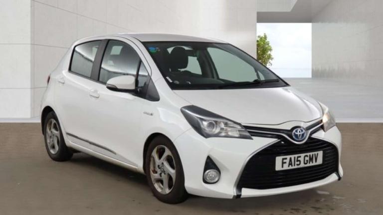 2015 Toyota Yaris 1.5 VVT-h Icon Hatchback 5dr Petrol Hybrid E-CVT Euro 6 (101 ps) Hatchback Hybr...