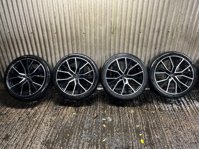 22” Audi Q7 S Line replica alloy wheels