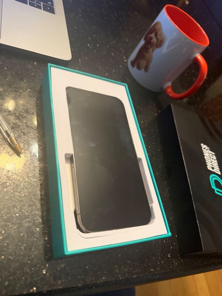 Apple iPhone 13 pro 256GB UNLOCKED