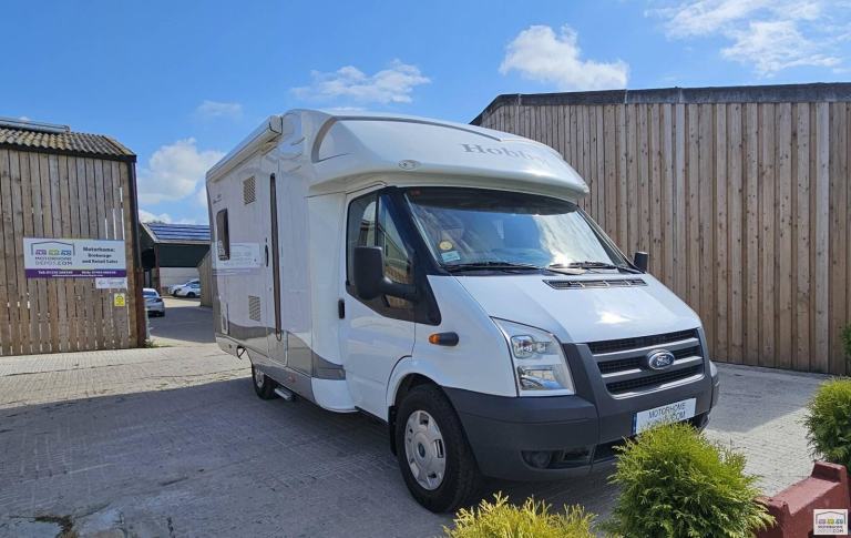 Hobby Siesta 600 LHD 2007 6.41m 3500kgs 74k miles 2 berth/belt french bed