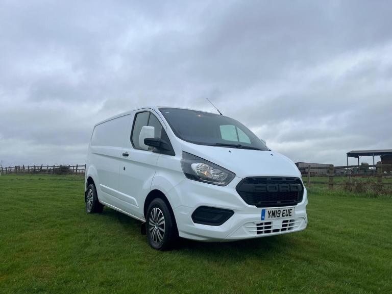 FORD TRANSIT CUSTOM 2.0 300 EcoBlue Trend L1 H1 Euro 6 5dr 2019