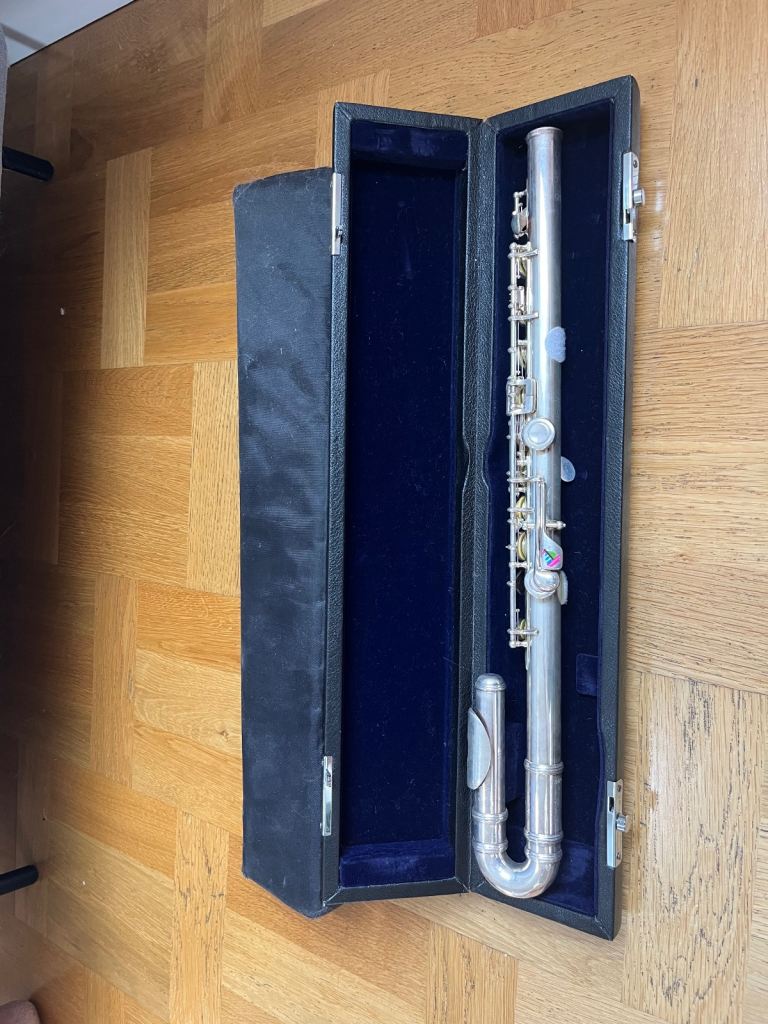 Curved Headjoint Student Flute with Case – Great for Beginners