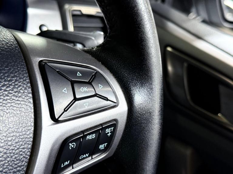 2016 Ford Ranger 2.2 TDCi Limited 1 Auto 4WD Euro 5 4dr PICK UP Diesel Automatic