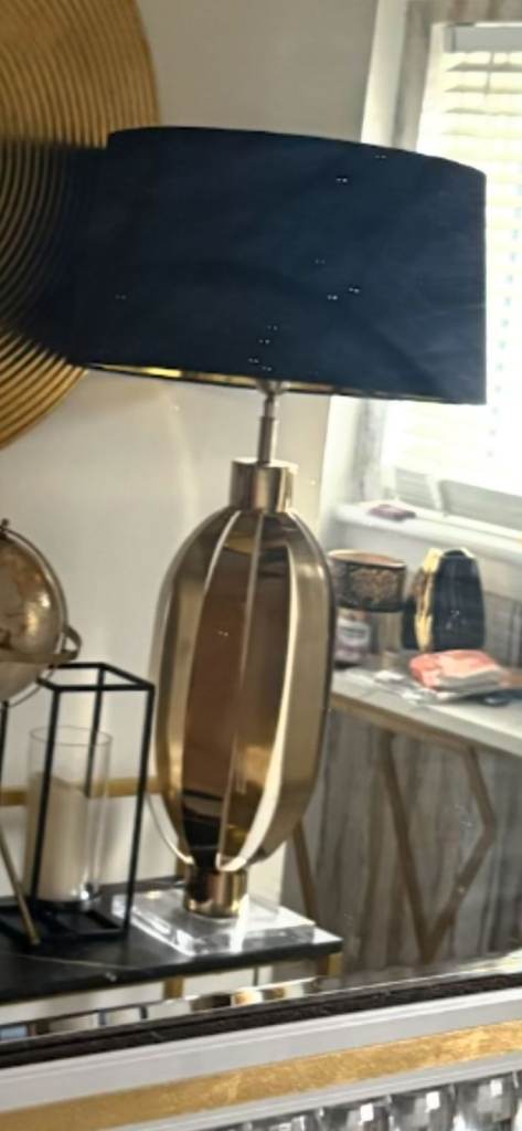 Stylish Gold Table Lamp with Black Shade – Good Condition