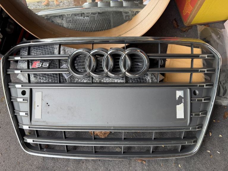 Audi S5 grilles 2014