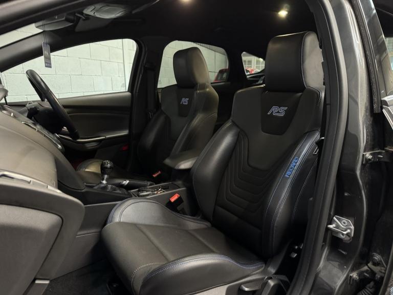 FORD FOCUS 2.3 T EcoBoost RS Grey Manual Petrol 2016