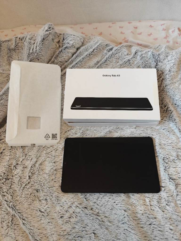 Samsung Galaxy Tab A11 (WIFI + 4g) unlocked 