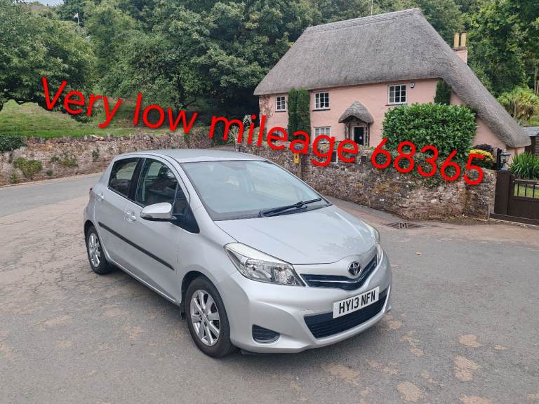 ✨ Very low mileage 68364 /Mot NO advisory ✨ Toyota, YARIS, Hatchback, 2013, Manual, 1329 cc 5 doors