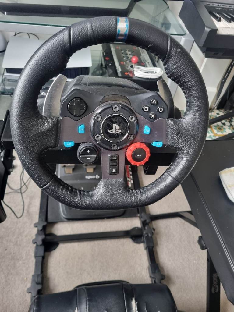 Logitech g29 wheel and pedals